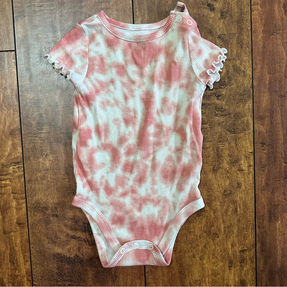 Boho Red and white tie-dyed onesie 12 months